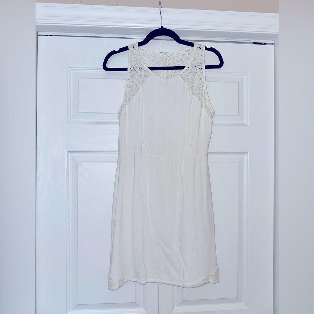 White lace detail mini dress
